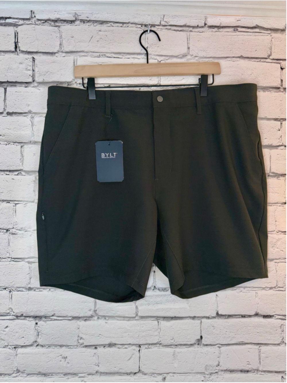 Men's Bylt Basics Shorts size 40 Kinetic Shorts Black Flat Front 7’ Inseam NEW - Picture 4 of 14